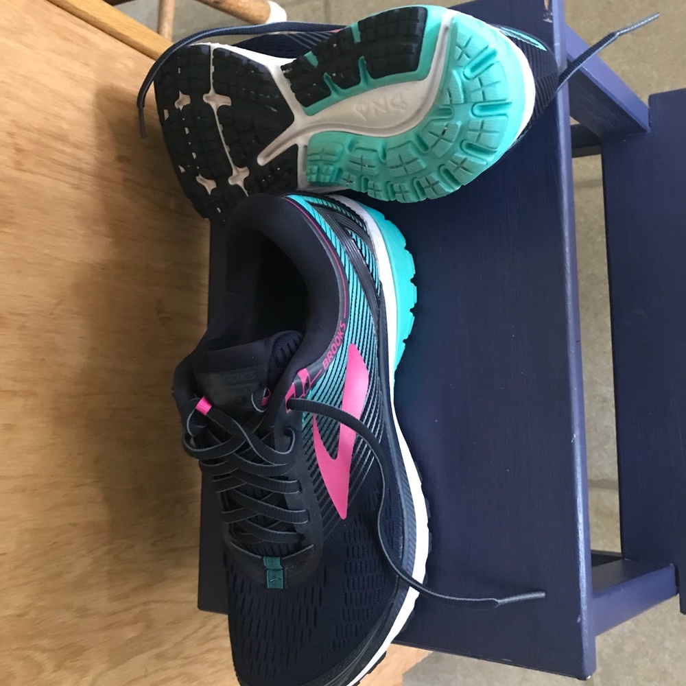 Brooks Ghost 10